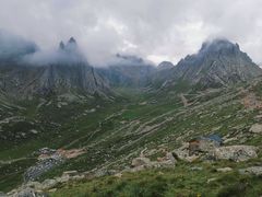 -莲宝叶则景区