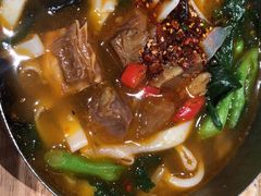 8小时慢炖半筋半肉粉套餐-小满手工粉(上海月星环球港店)