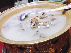 -窄巷子陕菜馆·地道陕西菜(粉巷店)