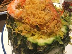 菠萝海鲜炒饭-美奈小馆·越南料理(中航城君尚购物中心店)