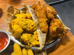 -BHC炸鸡(明洞总店)