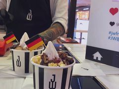 -JW德国冻酸奶Frozen Yogurt(龙湖成都滨江天街店)