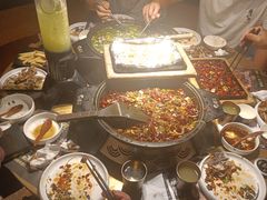 -吞鱼兽麻辣烤鱼(万达店)