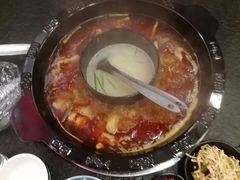 -重庆烧鸡公火锅(簋街店)