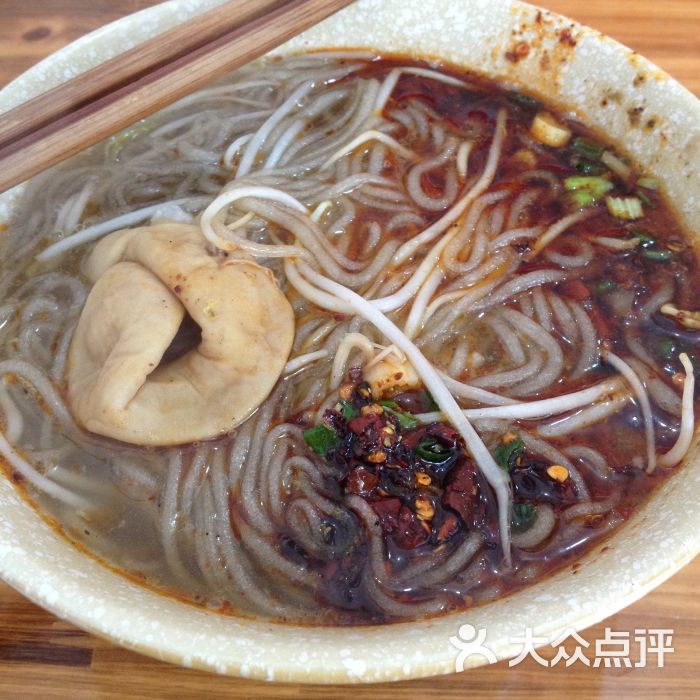 双流特色冒节子肥肠粉图片 - 第5张