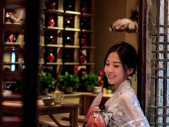 -泥糊破店小酒馆·团建聚餐(南京西路店)