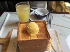 -绿茶餐厅(龙井船宴· 品牌总店)