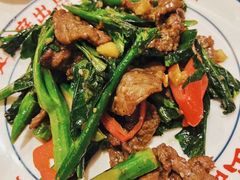-潮庭港式茶餐厅·熊仔奶茶(同济广场店)