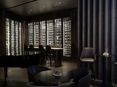 -wineapp葡萄酒餐吧(外滩金融中心店)