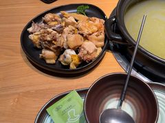 -一朵菌·野生菌探索家火锅(南亚店)