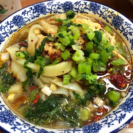 老姚家凉皮烤肉店