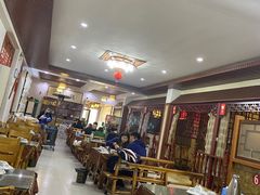 大堂-友利砂锅居(烟台店)