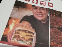 -The Habit Burger Grill 哈比特汉堡(爱琴海店)