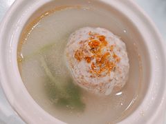 蟹粉狮子头-怡园饭店-餐厅(四望亭店)