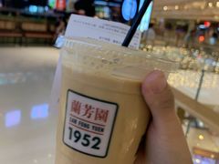 -兰芳园丝袜奶茶