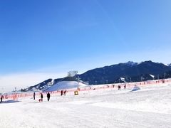 -丝绸之路山地度假区滑雪场