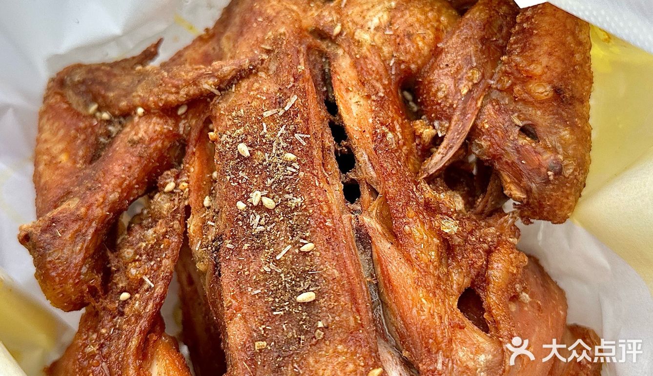 临沂同款香酥童子鸡！在黄岛吃到啦👏