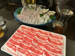 -鲜入唯煮·港式海鲜牛肉火锅(金宝街店)
