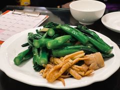 时菜炒土鱿-文记壹心鸡(宝华路店)