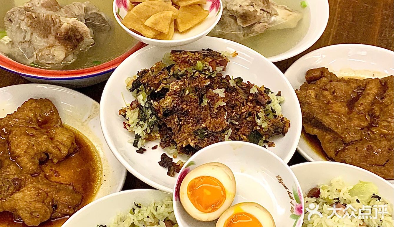 劳动路217美食街内「灶饭香•土灶咸肉菜饭」