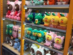 -line friends(明洞旗舰店)