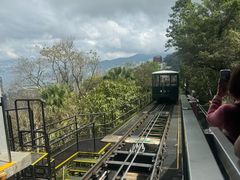 -山顶缆车