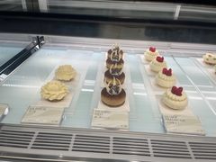 -潮一不贰·法式甜品·生日蛋糕·西式简餐(外滩店)