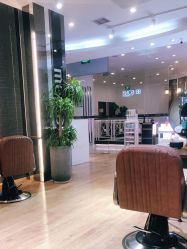 -意廊 Hair Salon