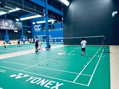 -DC极兔羽毛球馆YONEX(诸光馆)