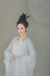 点击看大图 -盘子女人坊古装写真摄影(南京总店)