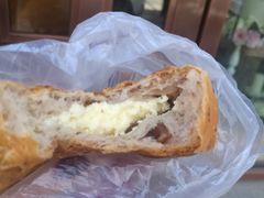 核桃乳酪包-丁香西饼屋(桂林路店)