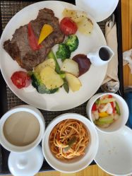 -妈咪爱月子中心·母婴护理