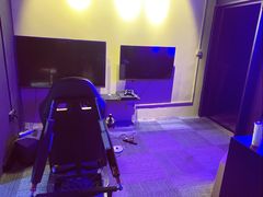 -VR间客漫虚拟现实体验馆(汉街店)