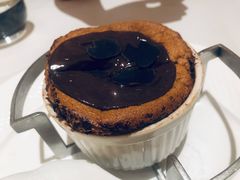 熔岩巧克力蛋糕-福楼法餐厅FLO