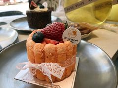 草莓夏洛特-UP阿噗甜品