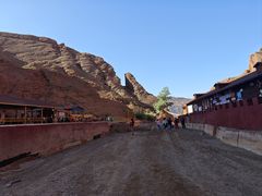 -天山神秘大峡谷