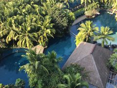 -三亚湾海居铂尔曼度假酒店