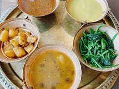 -岗底斯尼泊尔餐厅(万达店)