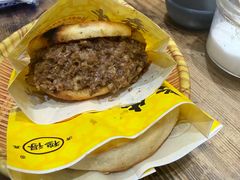 牛肉烧饼（多肉）-穆得·老周家牛肉烧饼(普利街店)