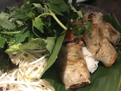 -大头虾越式风味餐厅(光明广场店)