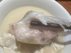 雪山鱼炖豆腐-炊烟餐厅
