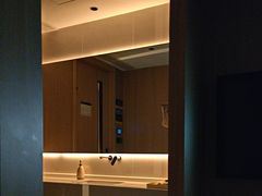 -涨巢·潮玩水疗局