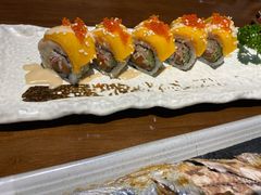 芒果三文鱼卷-二午一食创意日式料理(温泉步行一街店)