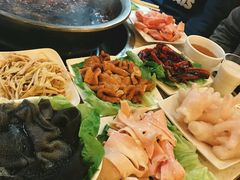-朱氏胖子烂火锅(洪崖洞店)