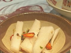 -耙吉吉川味小酒馆(本地人回头店)