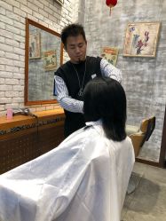 点击看大图 -T.1 hair salon烫染接发