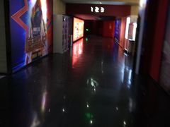 -中影星美国际影城(西乡天虹店)