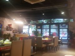 -休记光头香辣蟹干锅店(衣冠庙店)