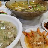 母亲节来吃饭。菜味道都很不错，饺子是招牌