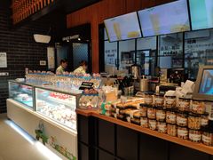 -格瑞思动物奶油生日蛋糕(圆融店)